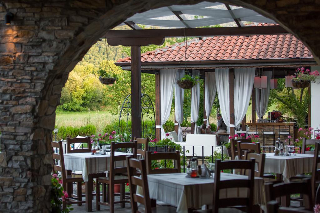 Family Hotel Strannopriemnitza Oreszak Zewnętrze zdjęcie