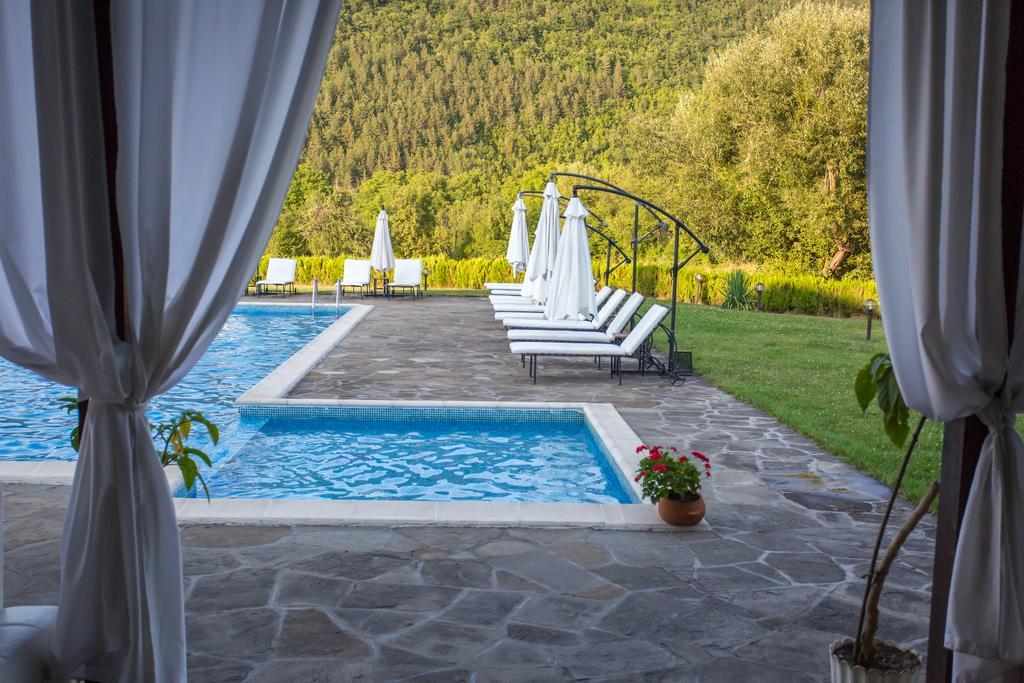 Family Hotel Strannopriemnitza Oreszak Zewnętrze zdjęcie