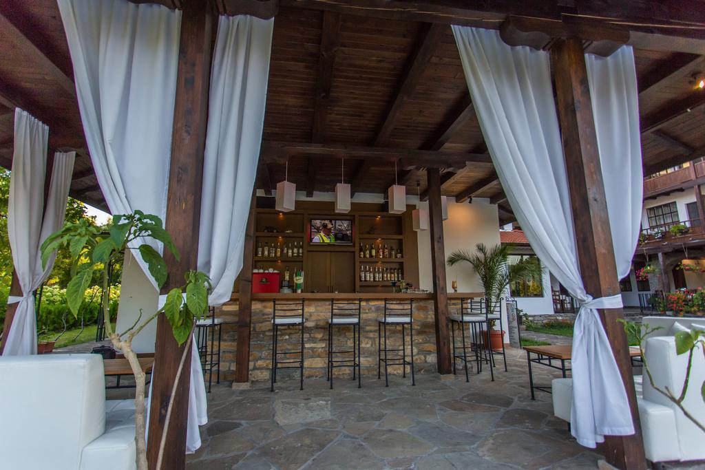 Family Hotel Strannopriemnitza Oreszak Zewnętrze zdjęcie